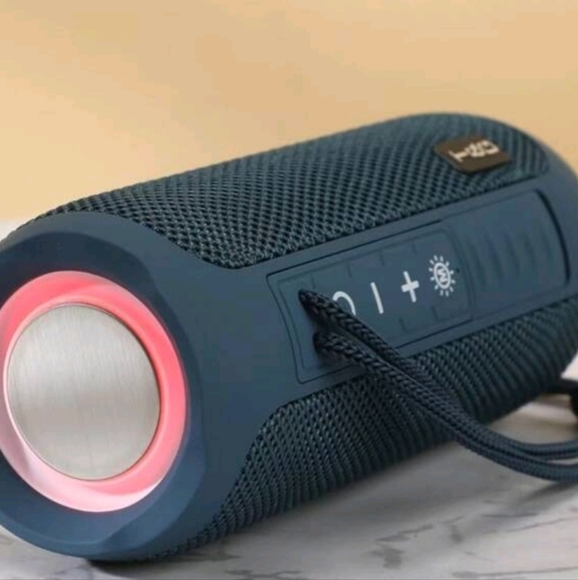 1pc Blue Tg227 Portable Outdoor Waterproof Wireless Speaker With Tws/fm Radio